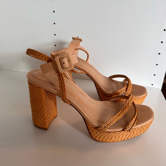 Raye Sandals - Picture 1 of 4